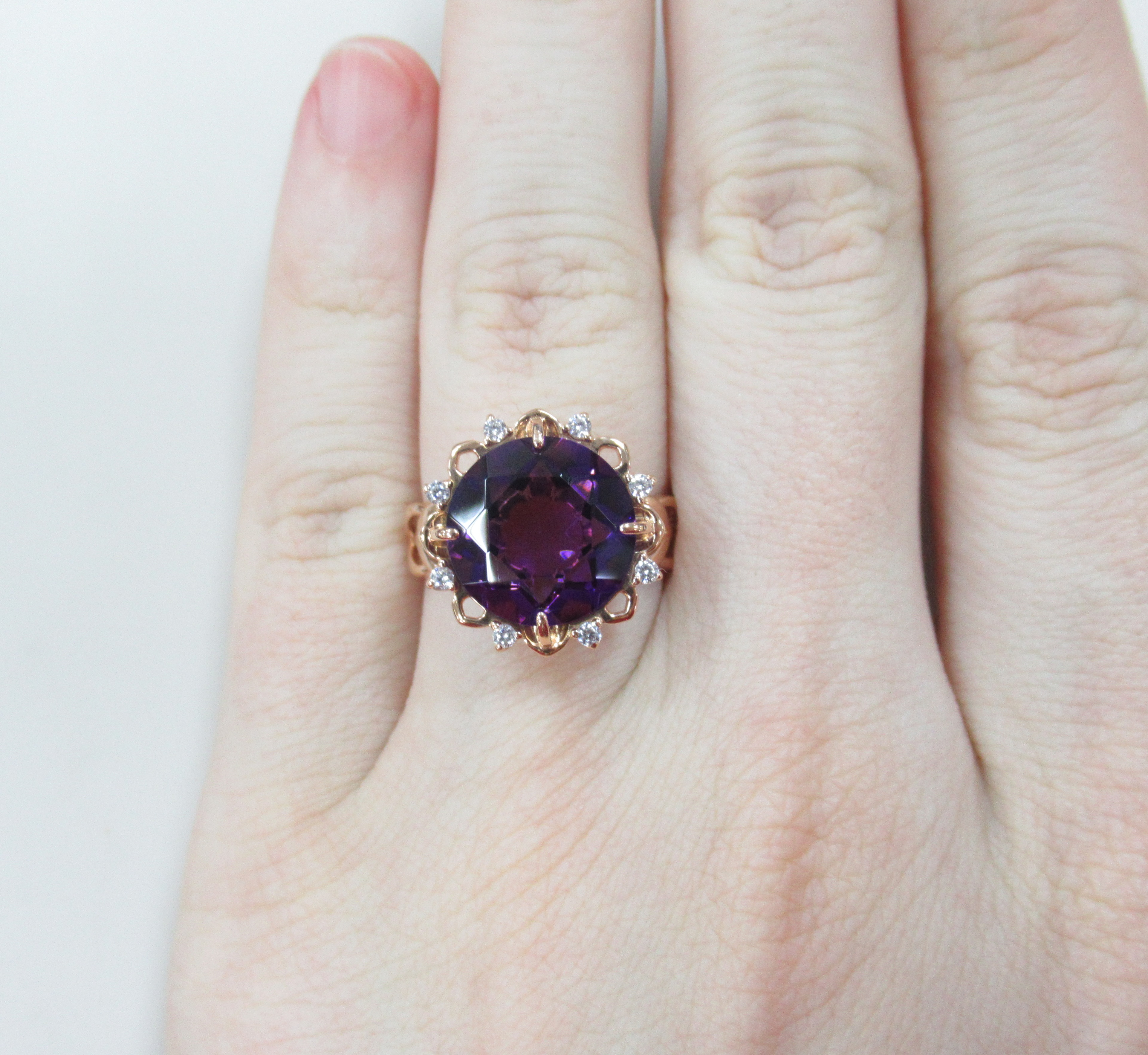 Серебряное кольцо с аметистом